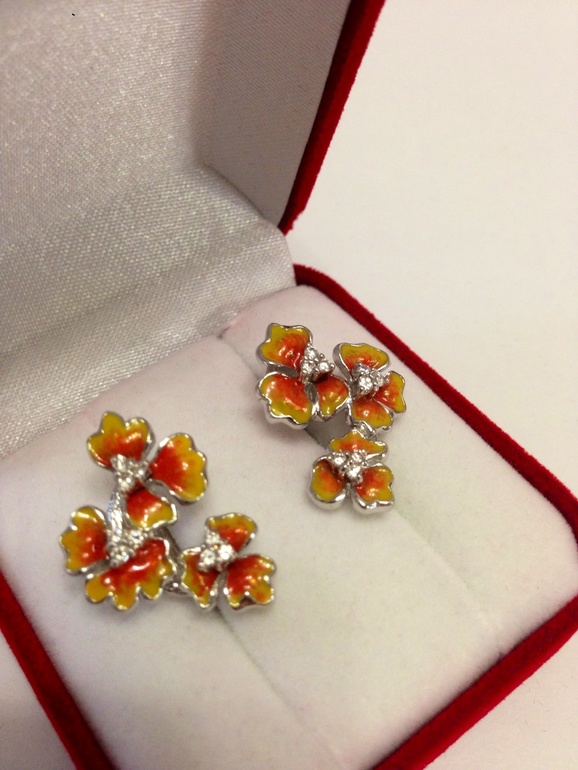 Украшения из серебра 925 пробы