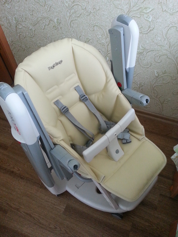 Cтульчик для кормления Peg-Perego Tatamia. (много фото)