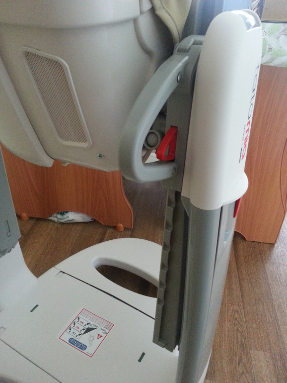 Cтульчик для кормления Peg-Perego Tatamia. (много фото)