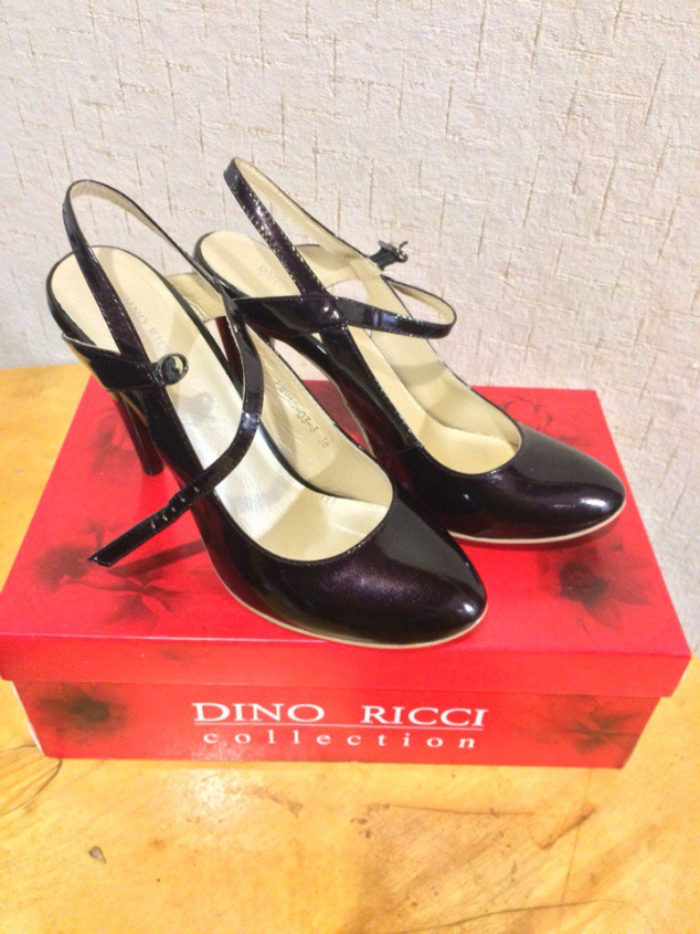 босоножки , Dino Ricci collection, 36 размер(в размер) натуральная кожа,снизу все прошито,каблук устойчивый ,1000