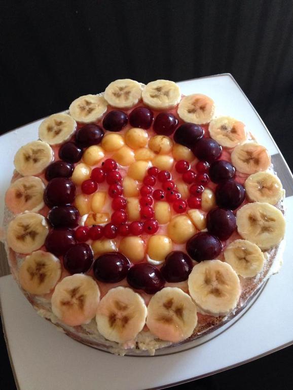 Алишке 1 месяц!)