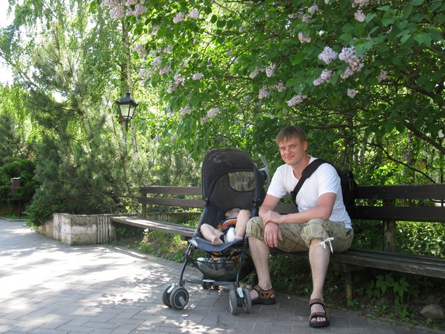 Светлогорск в мае с сыном год и 9 месяцев