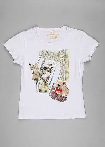 Большая распродажа детской одежды.