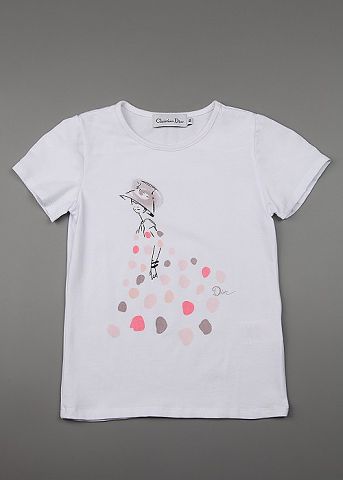 Большая распродажа детской одежды.