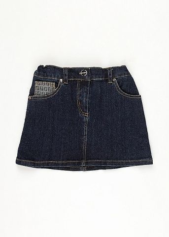 Большая распродажа детской одежды.