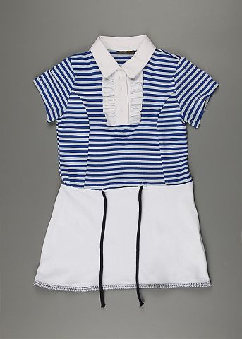 Большая распродажа детской одежды.