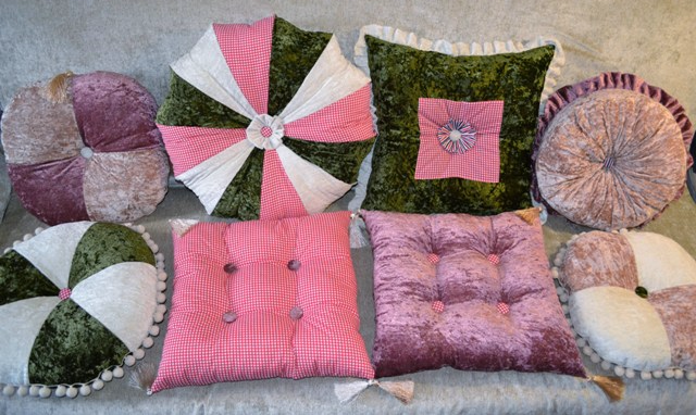 Комплект декоративных подушек для детской на заказ(индивидуально)