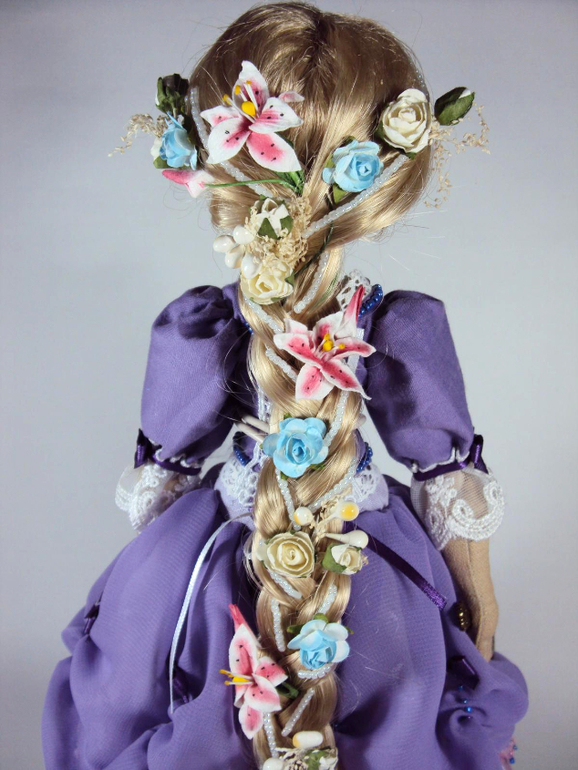 Коллекционная текстильная кукла