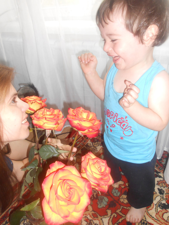 Хроника после года))