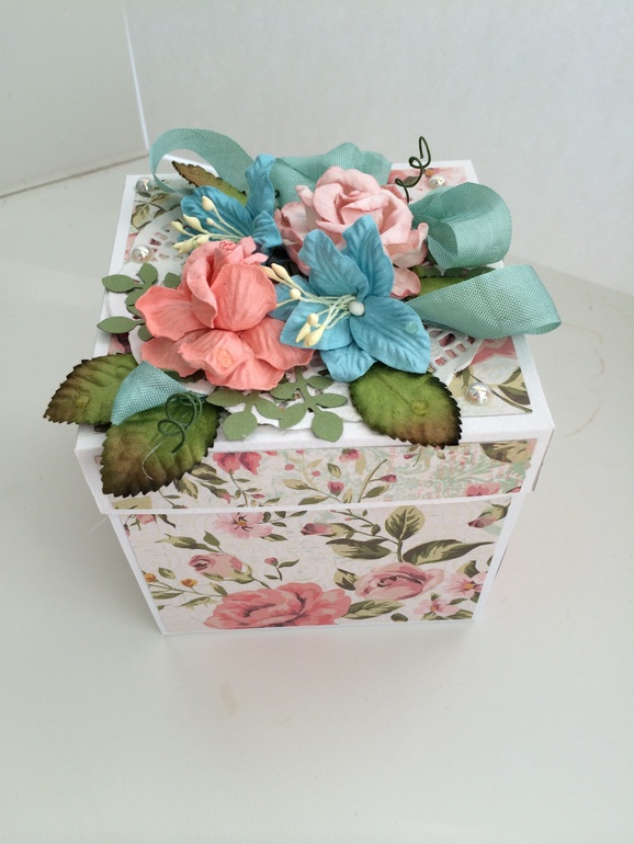 Коробочка с сюрпризом