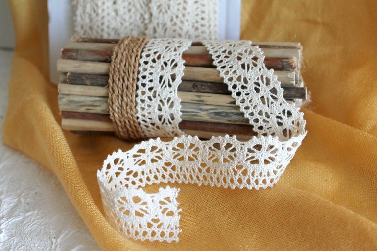 Льняное кружево на метраж
