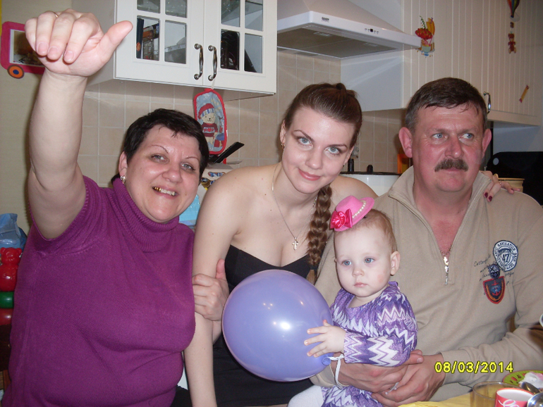 Вот и мы отметили годовасие Ксюнечки...