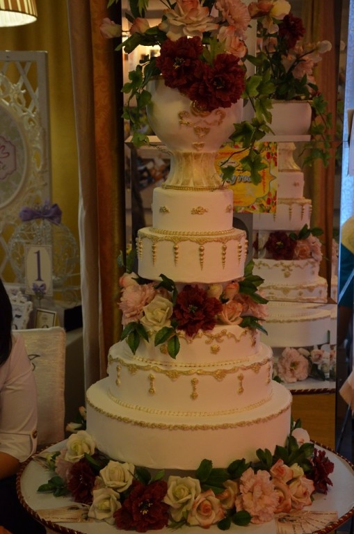 Свадебный торт в стили