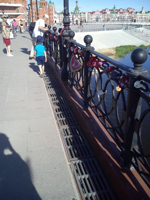 Экскурсия по городу или наконец выбрались на прогулку))) Набережная.