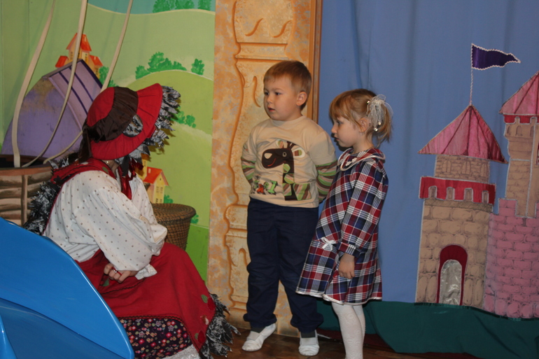 Наш поход в театр!!!!!!