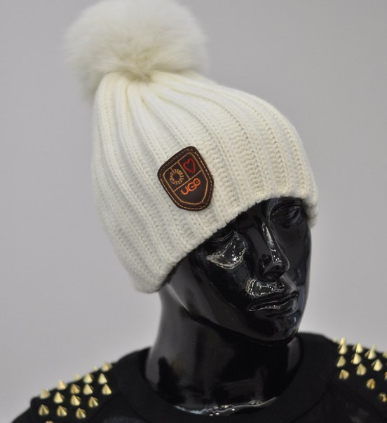 ШИКАРНЫЕ ШАПОЧКИ UGG
