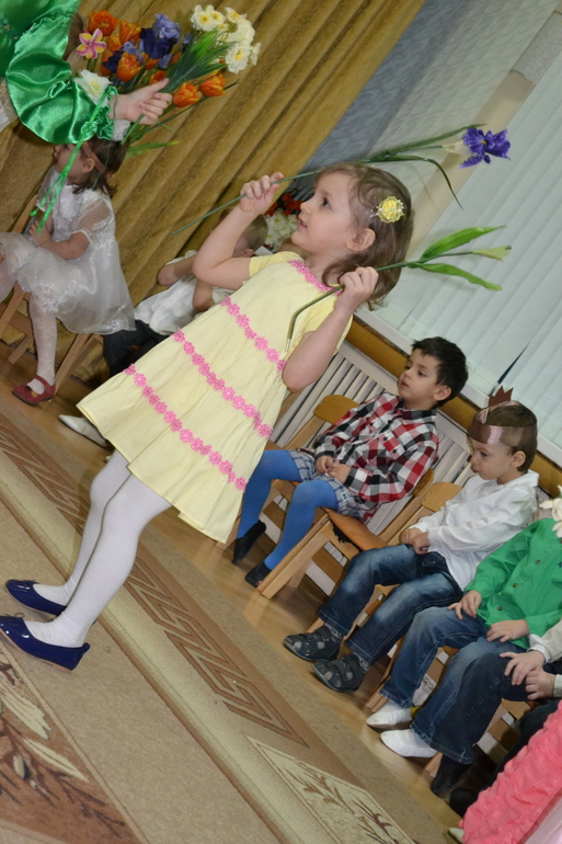 Наш весенний утренник