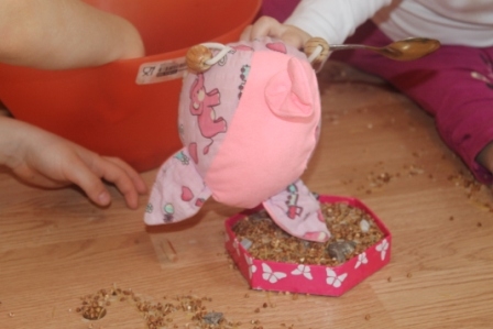 Развиваем мелкую моторику, изучая домашних животных