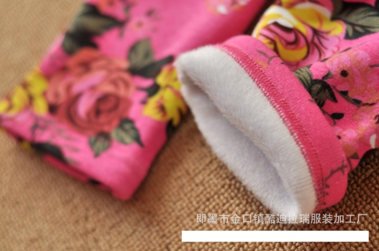 Яркие, стильные спортивные костюмы для малышек!