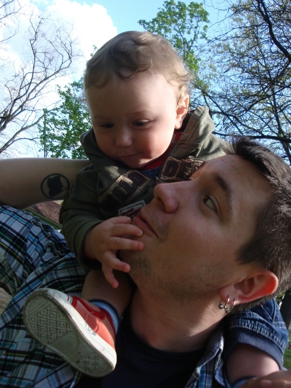 Праздничная прогулка