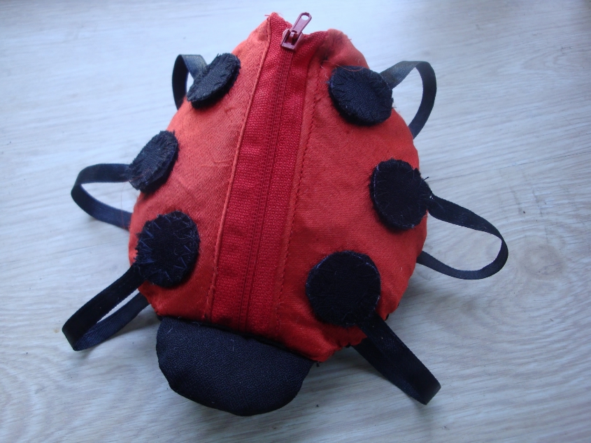 МК развивающей игрушки "Божья коровка" (ооочень много фото!)