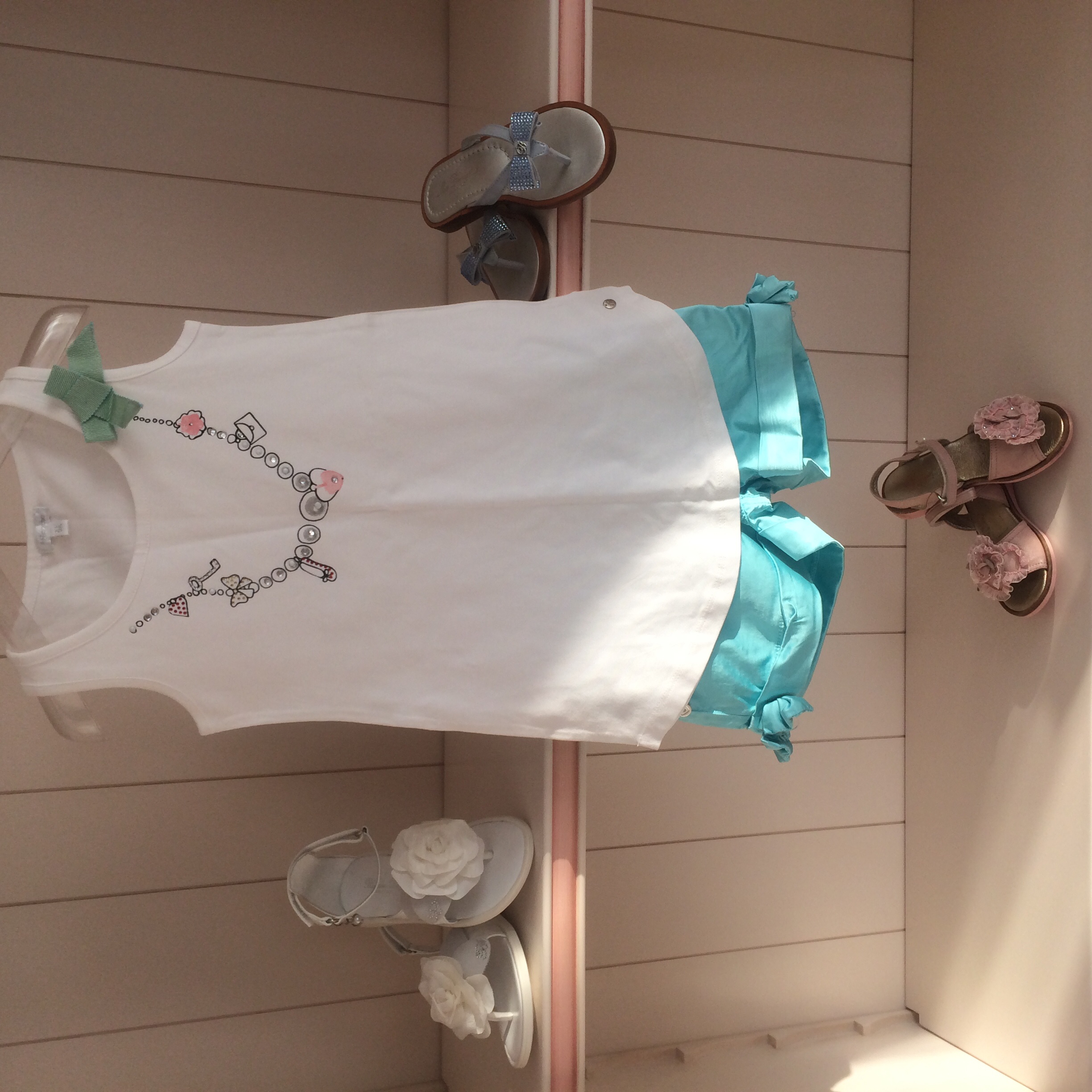 Monnalisa, D&G, Miss blumarine, Miss Grant на 6 лет.