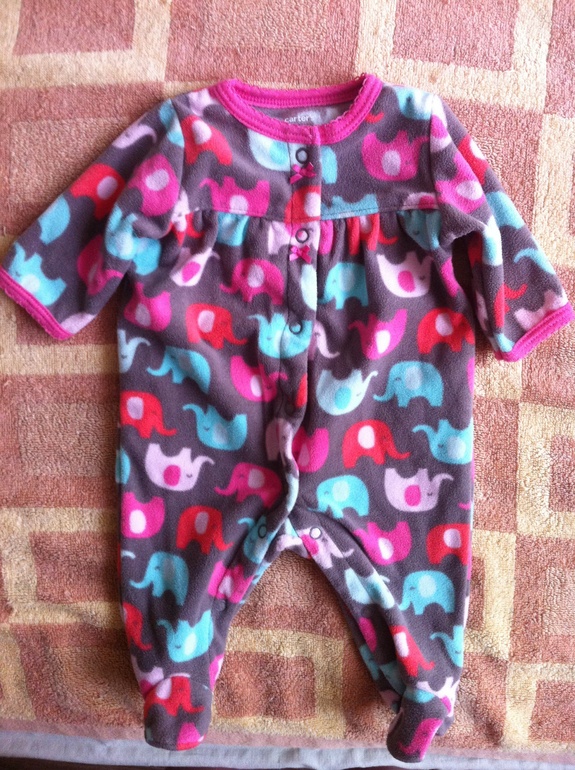 Для девочки 0-3 мес Картерс Carters в хорошем состоянии