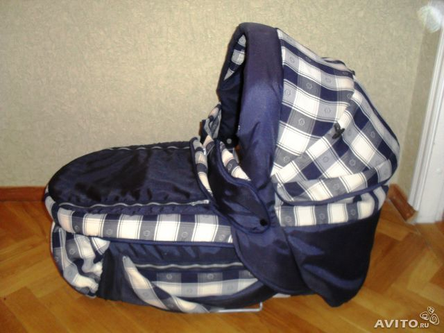Отдам коляску 2в1 Prampol