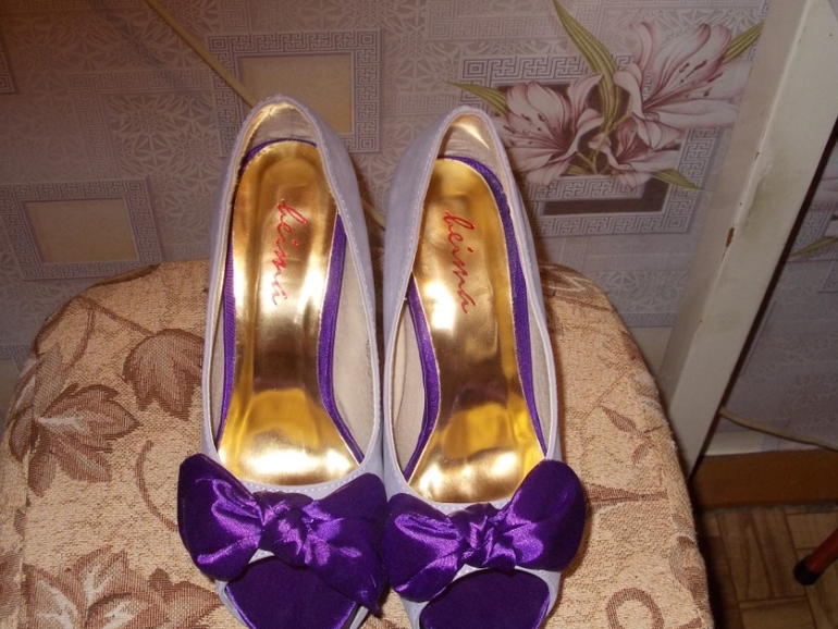 продам новые туфли. р-р 36. 1300 руб