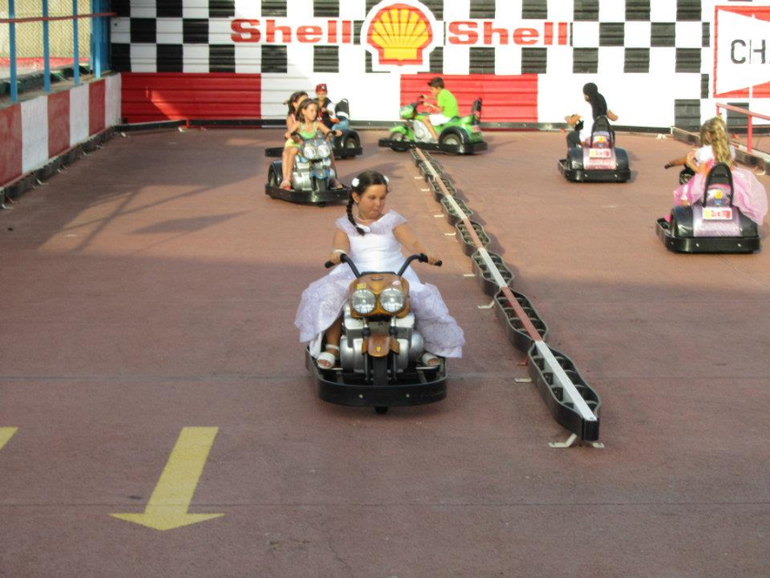 Лушее место для отдыха с малышами - Испания, маленькое море.