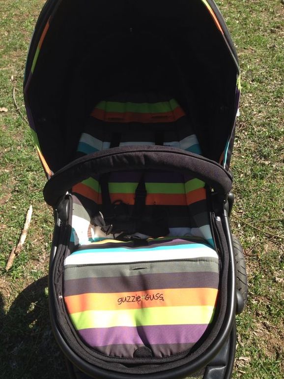 Необычная коляска Guzzie+Guss Casita.