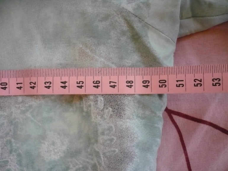 Пристрою модный бомбер от дизайнера Ольги Мелюковой.2000 тыс!