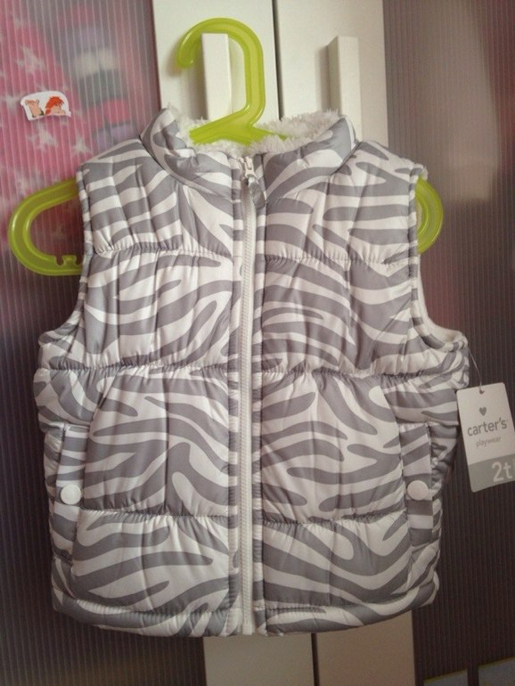 Жилетка Carters 2T 700 руб