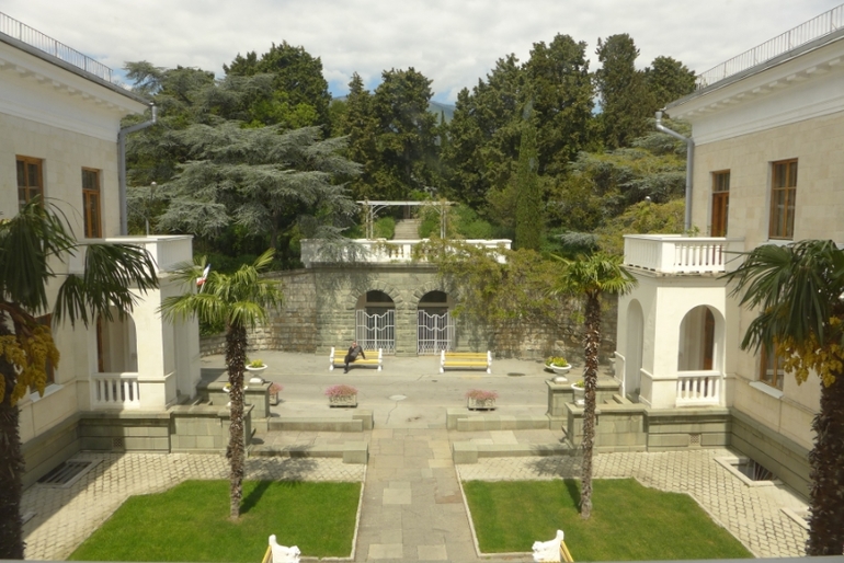 Ялта, Крым. КОК Россия