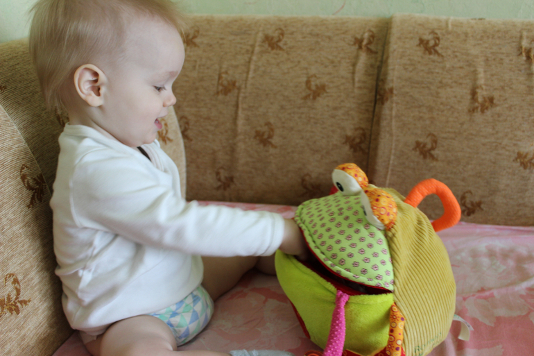 Чудесная игрушка от Lilliputiens