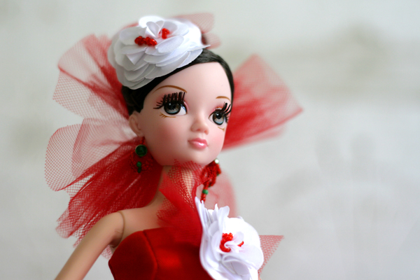 Куклы, взрослые и дети