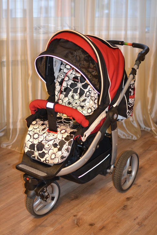 Продам коляску б\у Teutonia Spirit S3 2в1 с аксессуарами 14500руб.