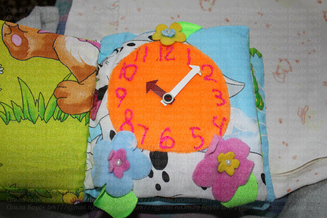 Умная книжечка-мягулька-развивалка