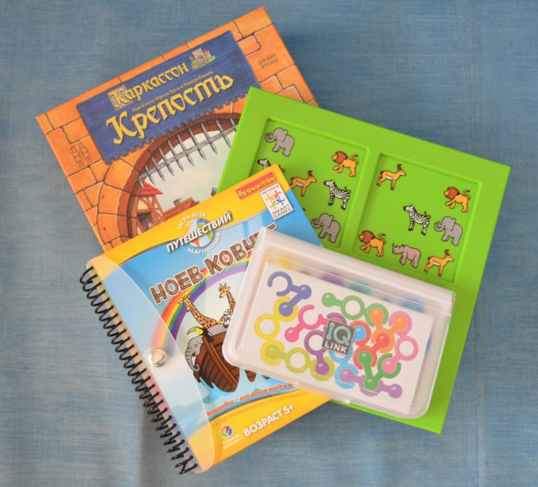 SmartGames и Каркассон