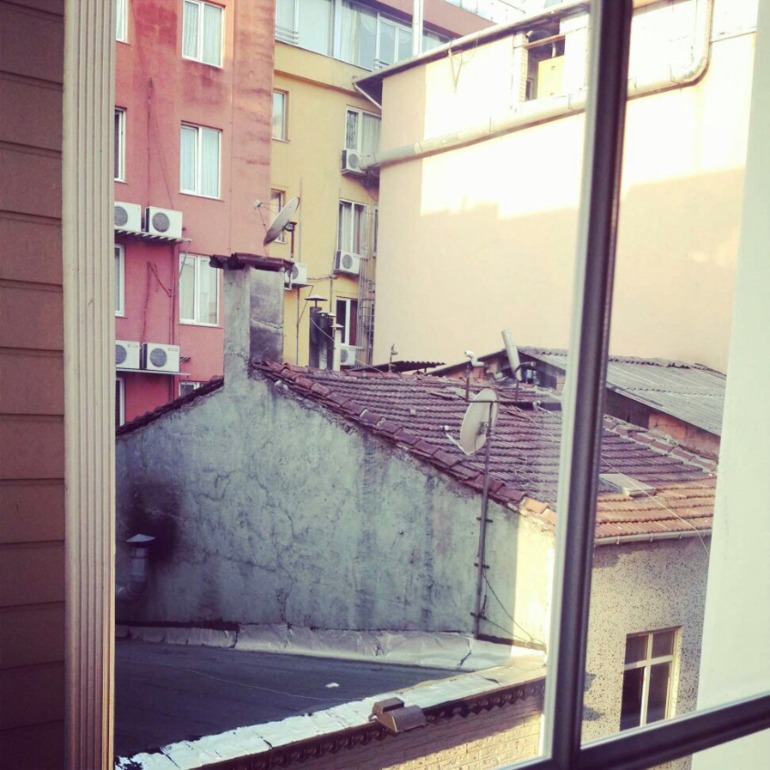 Раннее утро...вид из окна...