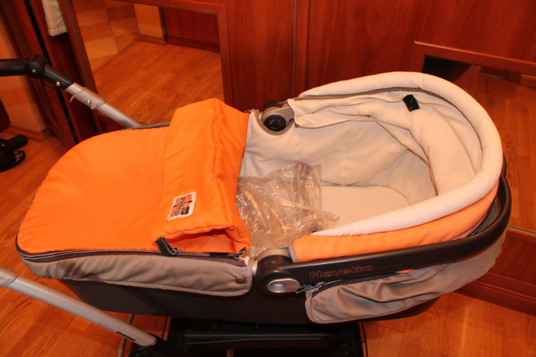 Коляска-люлька Peg Perego 4500руб,Москва,Люблино