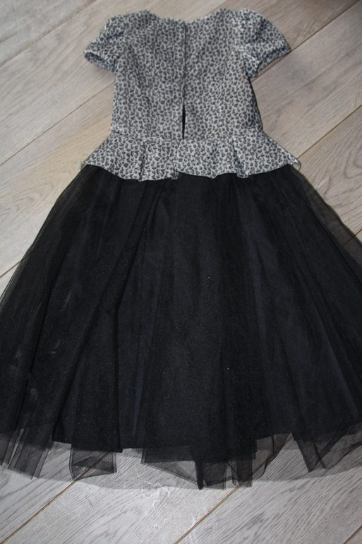 Девочке 4-8 лет.***LAURA BIAGIOTTI***MOSCHINO***LAPIN HOUSE***MONNALISA***и ...