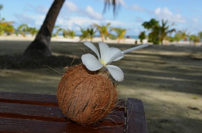 Хороший отель, очаровательное море и скучное питание!