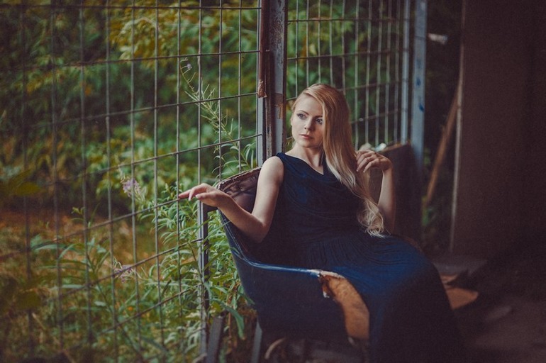 В Музеоне.....нежность и красота на фоне застывшего времени....