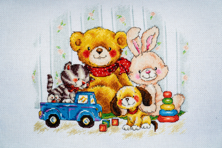 Вышитая картина в детскую