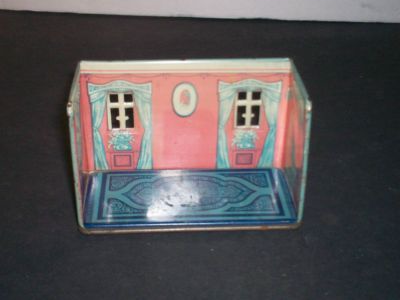 Старые игрушки