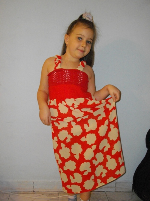 Платье доченьке