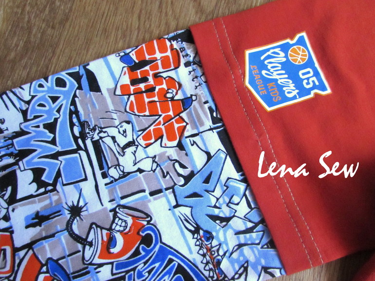 Весеннее. Трикотажное. Для старшего сына. Подробности