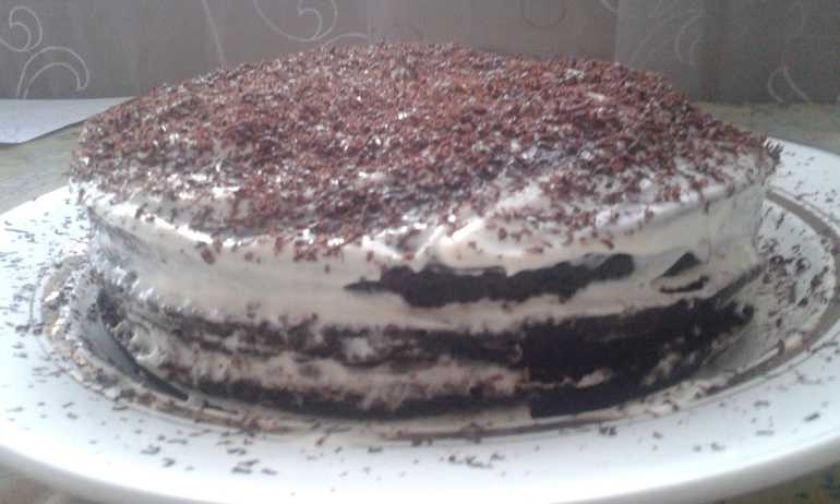 Шоколадный торт на кипятке