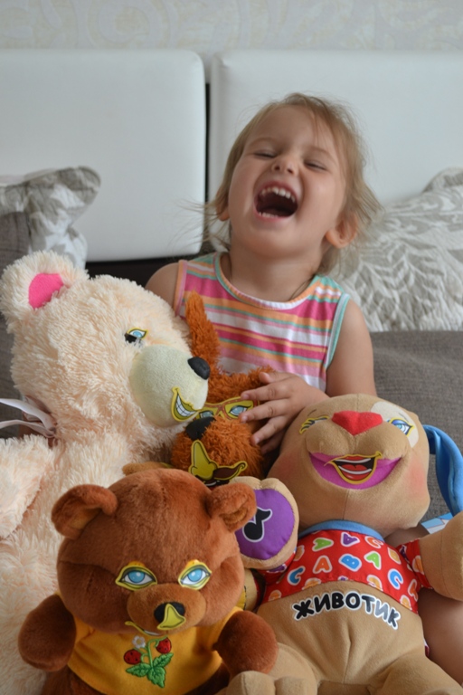 Веселые наклейки